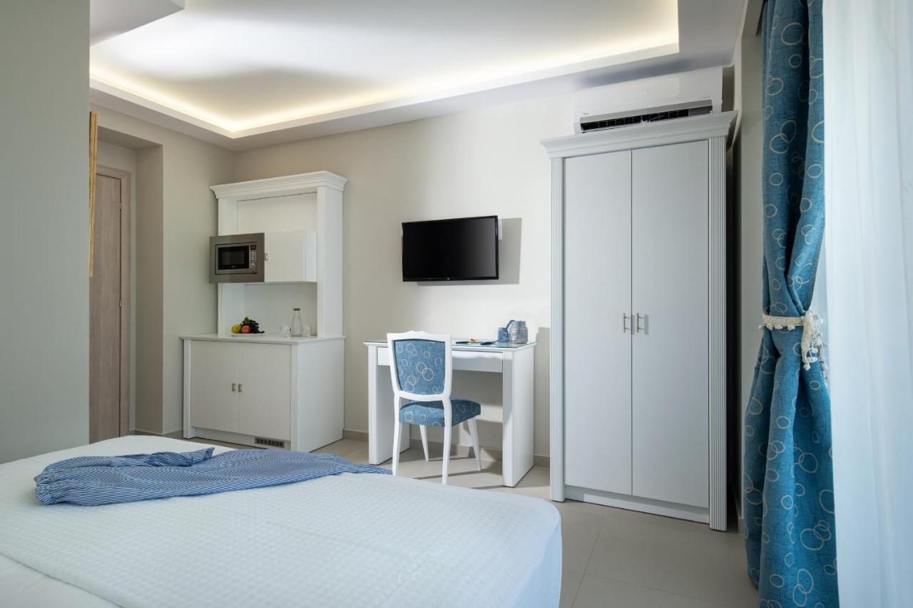 Light Blue Hotel Nea Kallikrateia Exteriér fotografie