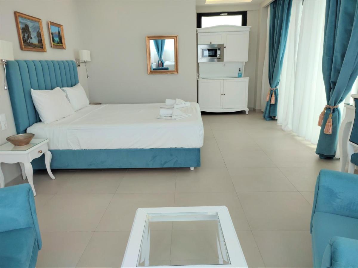 Light Blue Hotel Nea Kallikrateia Exteriér fotografie